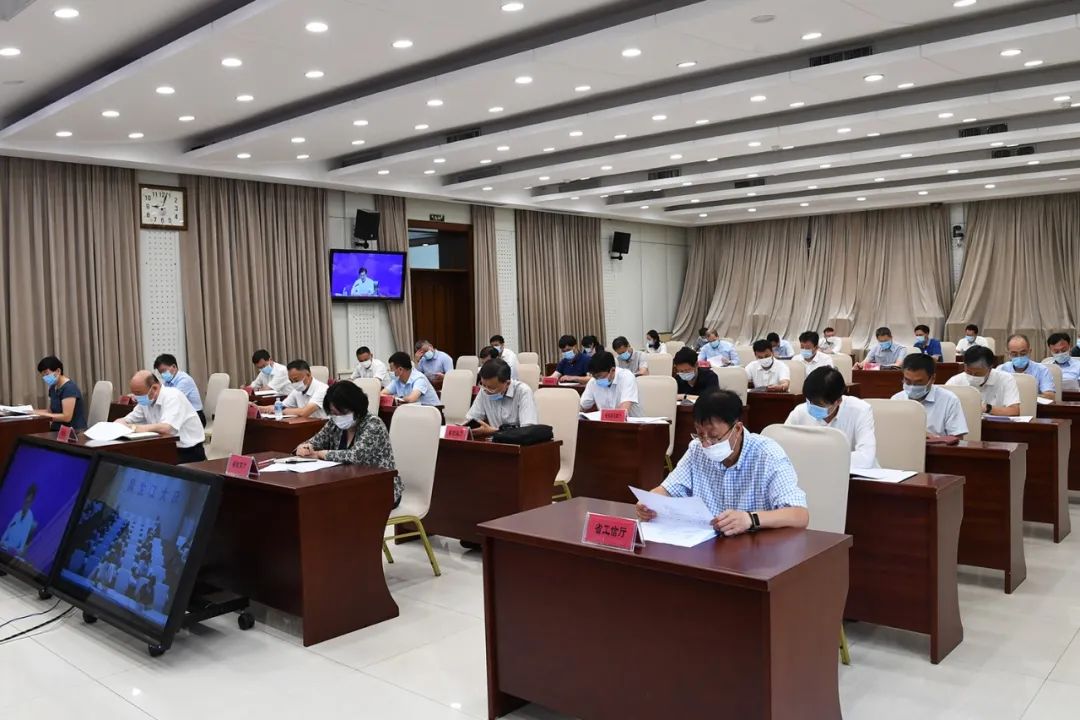 徐建國：四大舉措攻堅散煤污染治理 堅決打好藍天保衛戰